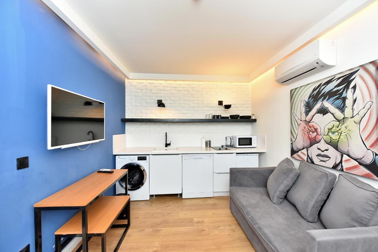 Fitas Oda Beyoglu Istanboel Buitenkant foto