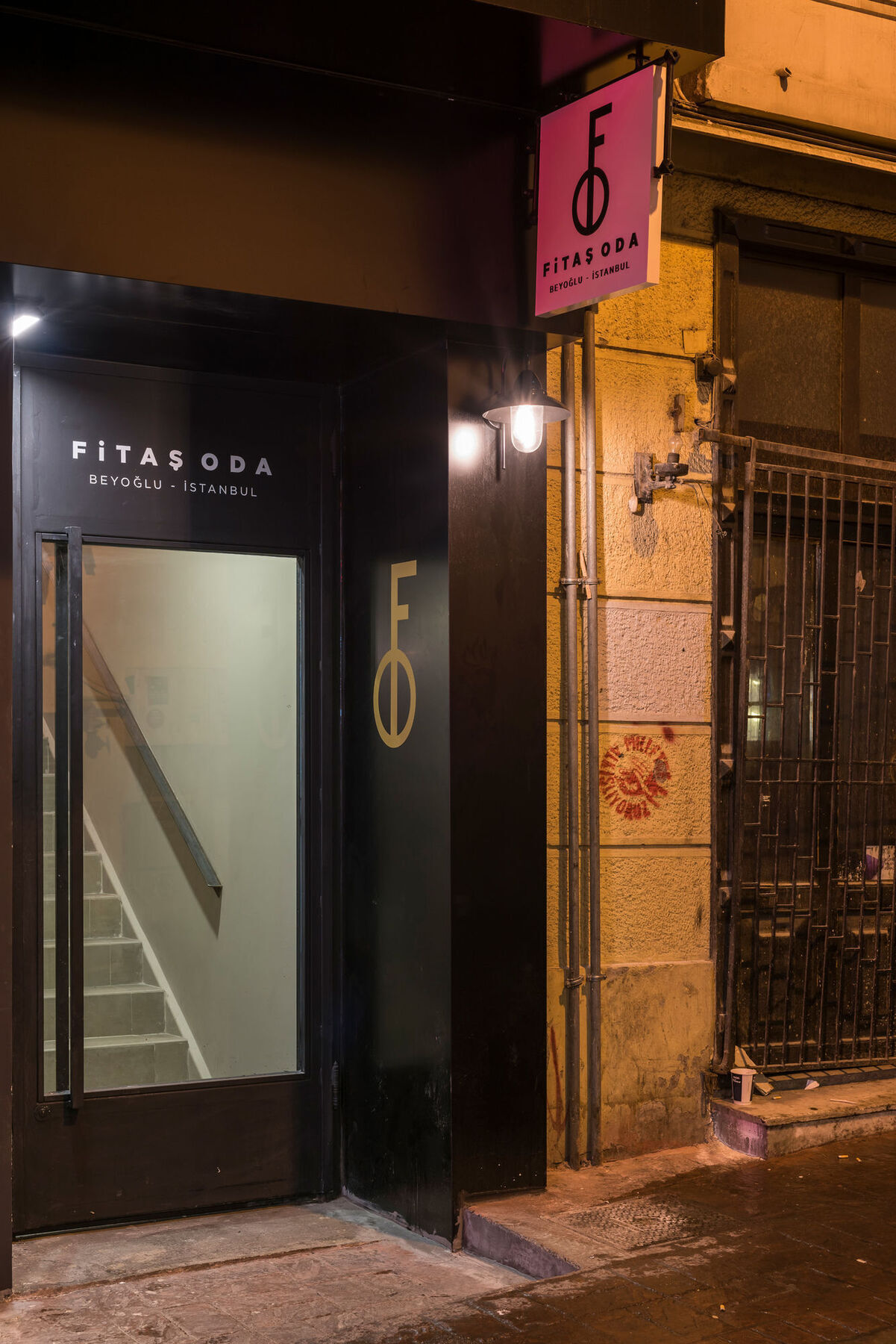 Fitas Oda Beyoglu Istanboel Buitenkant foto
